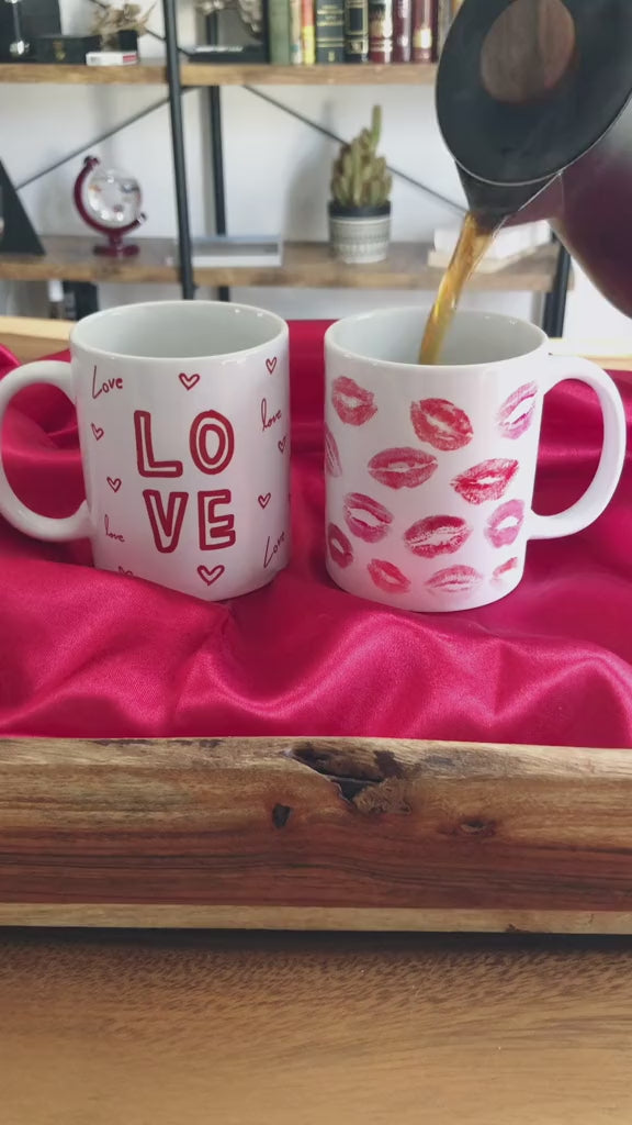 love and lipstick coffee mugs