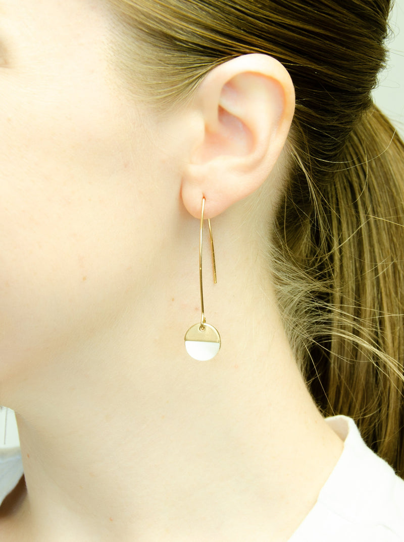 simple pearl drop earrings, Minimalist Earrings, gold dangle earrings