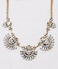 work wear chic statement necklace